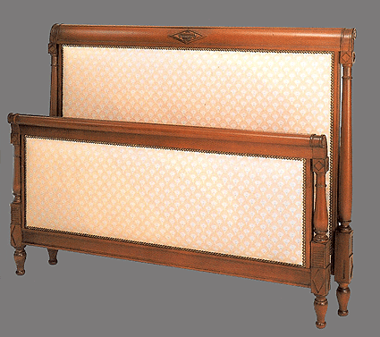 Lit crosse soupi&egrave;res Directoire