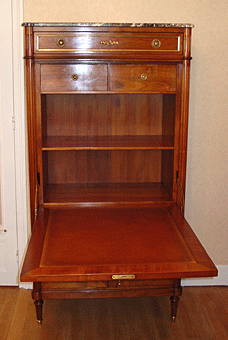 Secr&eacute;taire Louis XVI pour ordinateur